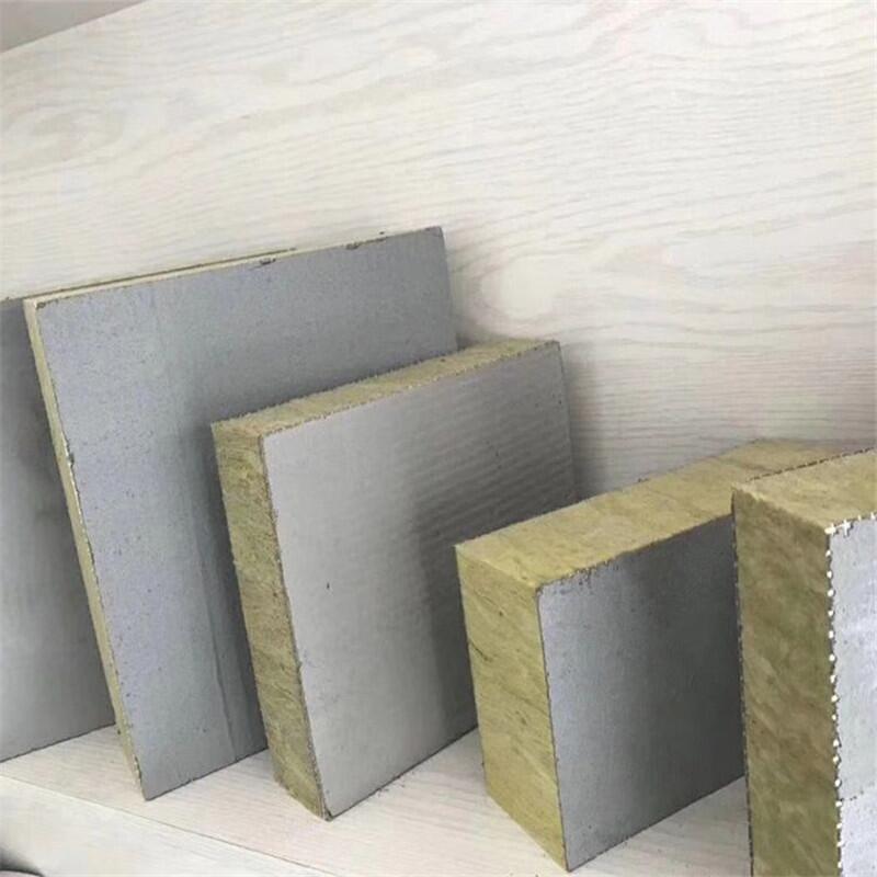 ޼