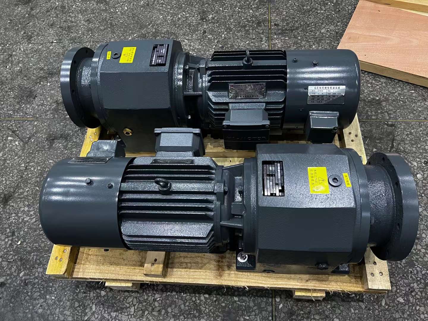 KFS127-12.78-M5AּFF107DRS90L4