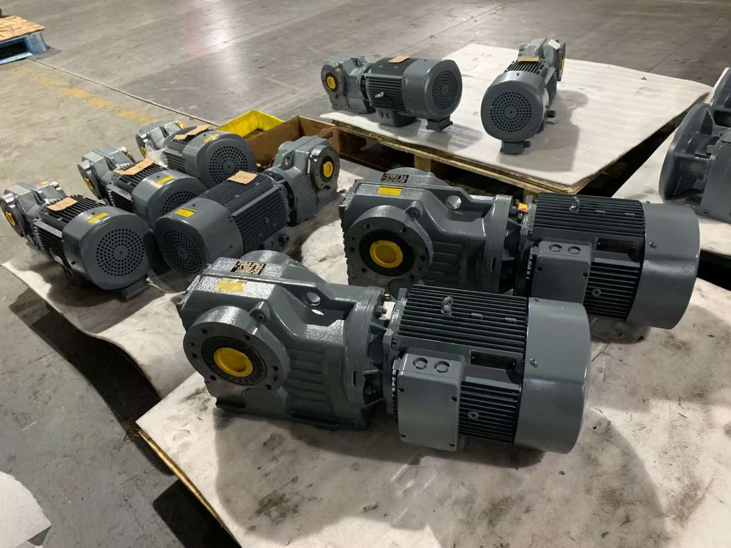 SF77-Y1.5KW-188.89ٻP3NC14