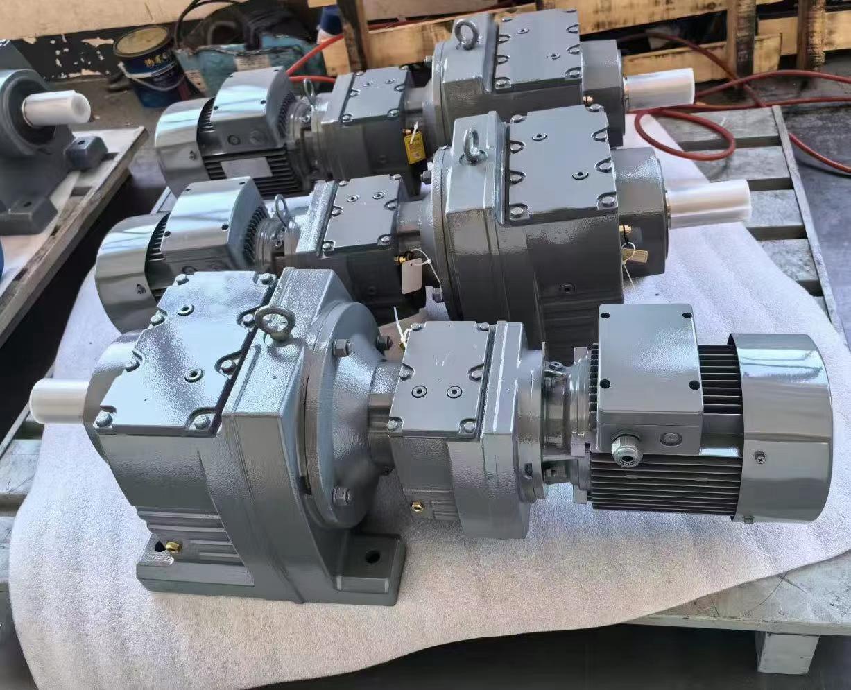 R37-Y1.5KW-15.6M1ƶٻKF107R77DRE90L4