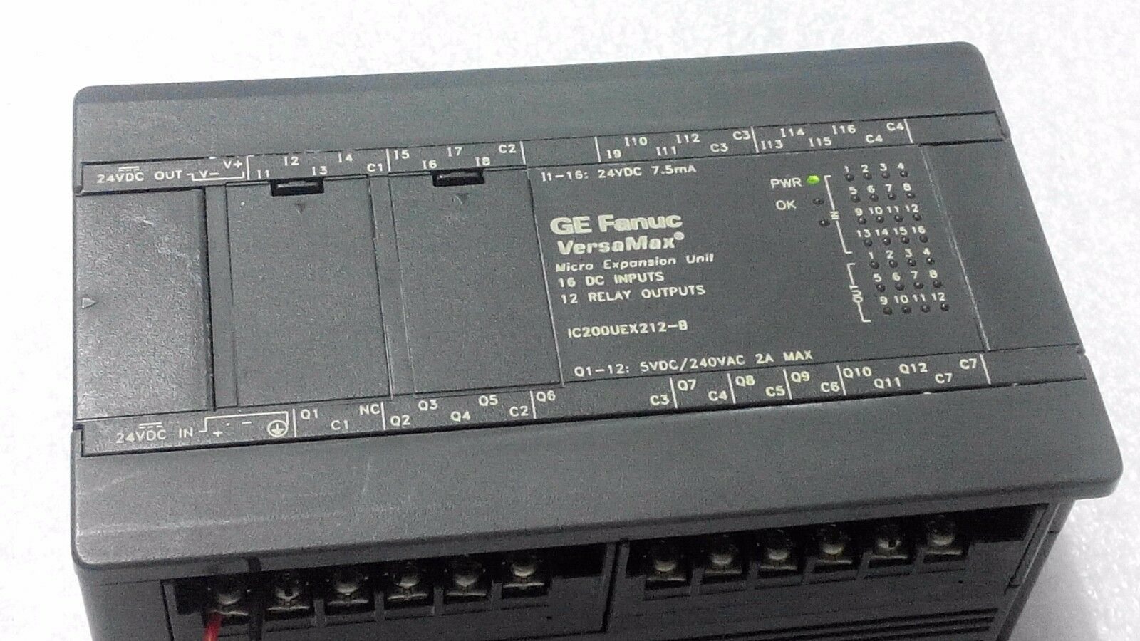 ģԴ2711P-K10C4D1츶